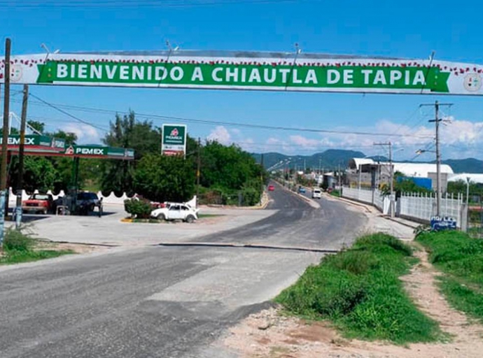 Balean a dos masculinos, uno muere en el lugar en Chiautla de Tapia 